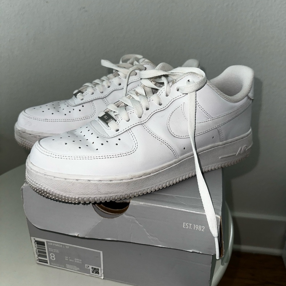 Nike White Low-Top Leather Sneakers